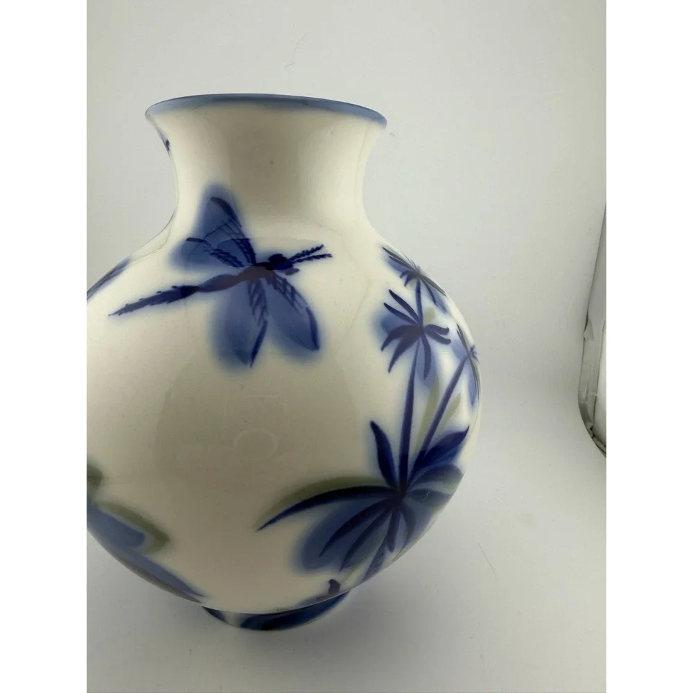 Lomonosov Large Blue & White Porcelain Vase Made in USSR Cobalt Blue Floral